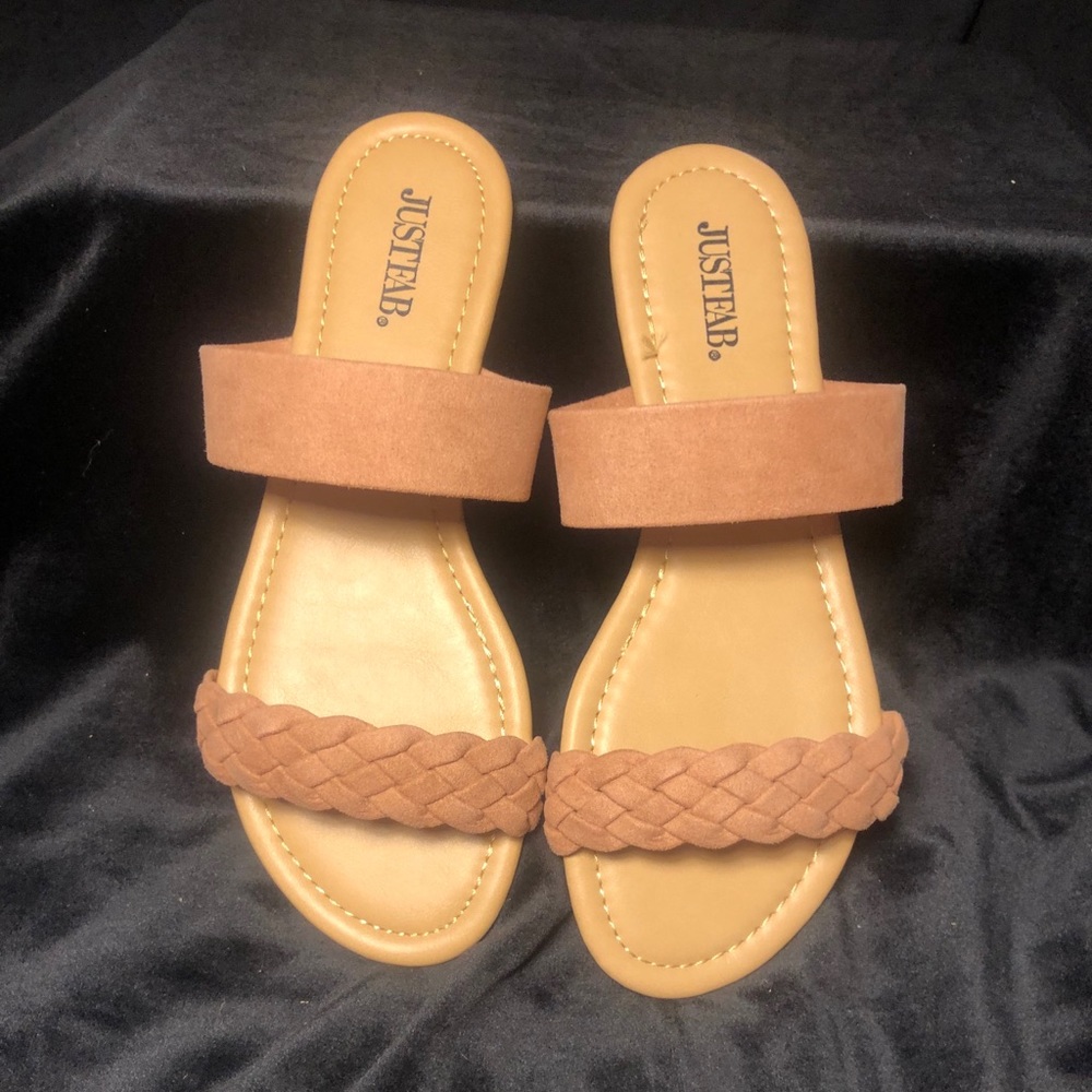 Braided slip on sandal size 7